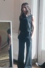Nonton film Victoria Beckham Season 1 Episode 2 terbaru di Dutamovie21