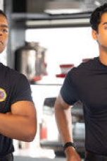 Nonton film 9-1-1 Season 9 Episode 16 terbaru di Dutamovie21