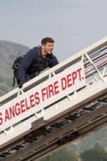 Nonton film 9-1-1 Season 9 Episode 17 terbaru di Dutamovie21
