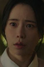 Nonton film My Royal Nemesis Season 1 Episode 9 terbaru di Dutamovie21